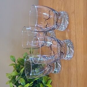 SMALL CLEAR GLASS TUMBLER Swirl Detail Whisky Shot Glasses, Set of 4